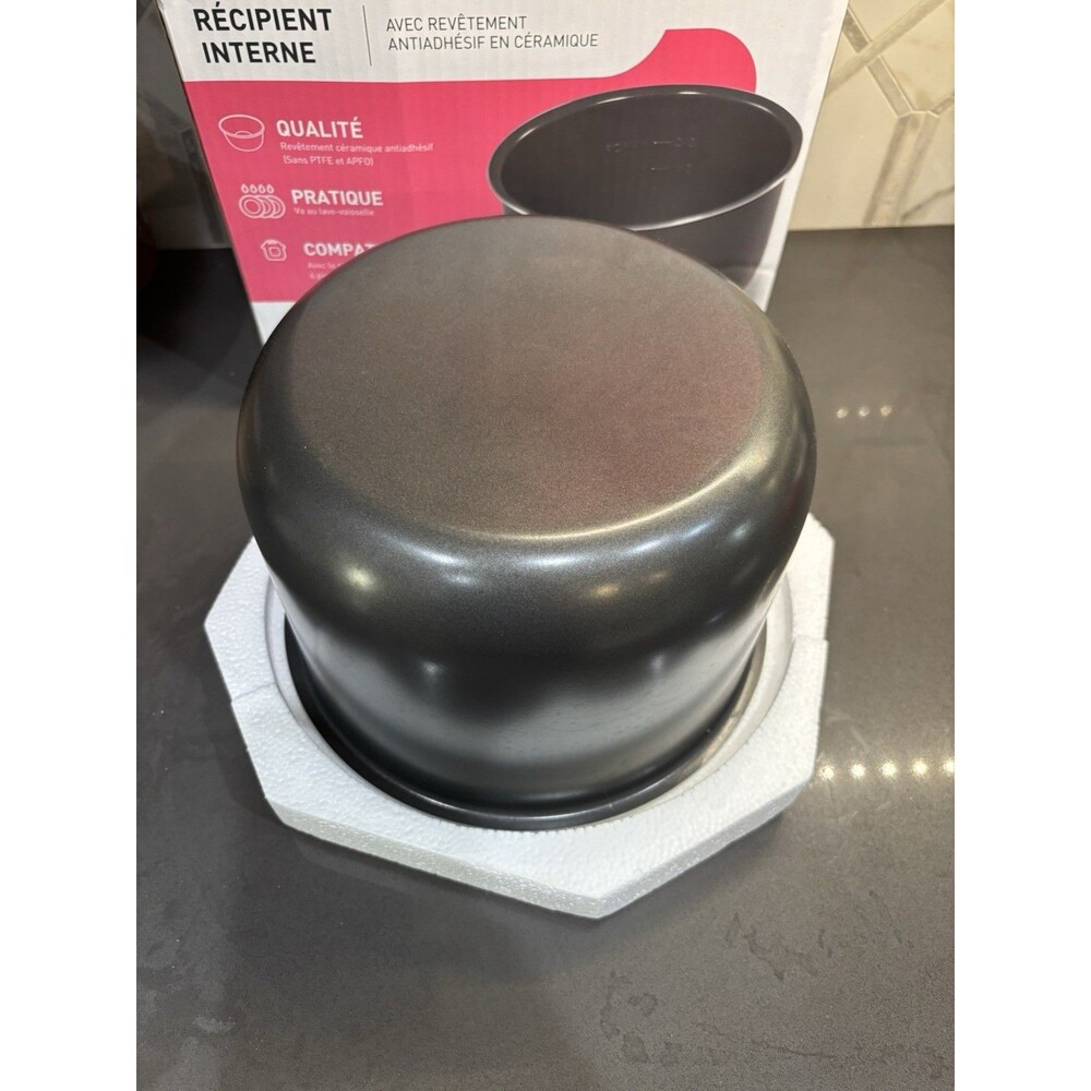 Instant Inner Pot 6-Quart Non-Stick Coating Interior Ceramic Coated And Trivet - Picture 4 of 9